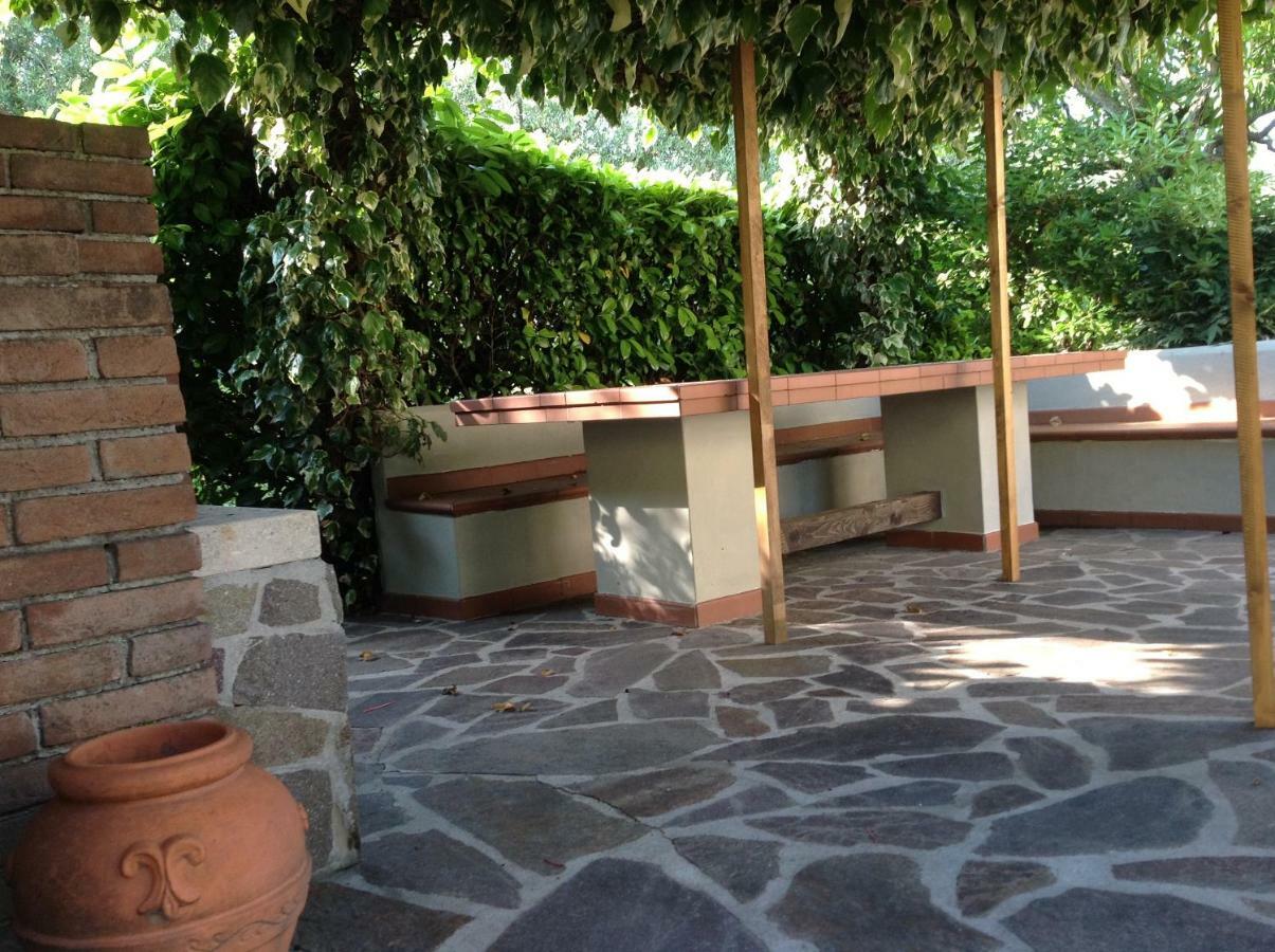 Casale El Galet Daire Moniga del Garda Dış mekan fotoğraf